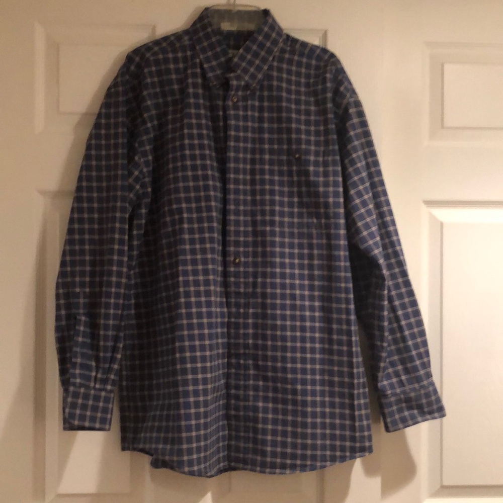 Orvis Men’s casual dress shirt